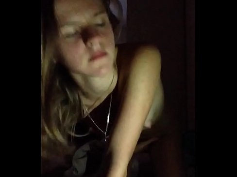 ❤️ 一个女孩自慰并射精 ❤️ Anal porn❤